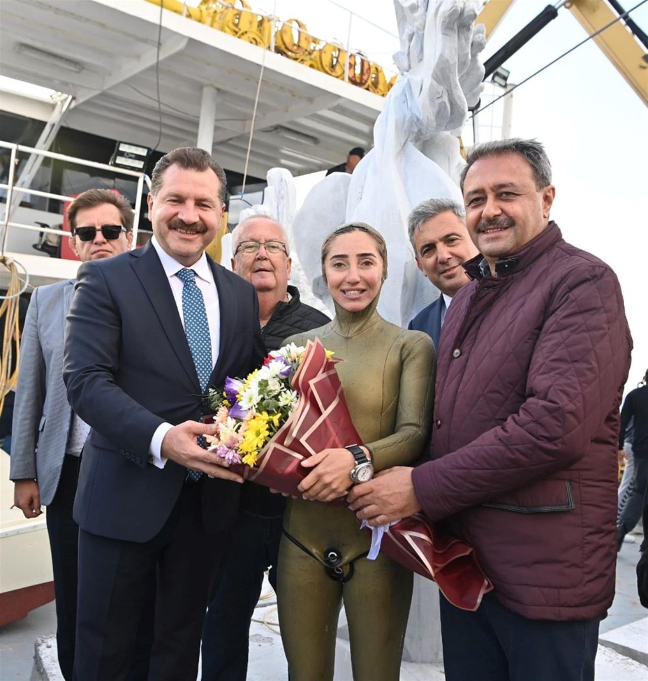 Su altında miteolojik dünya! Su Altı Heykel Galerisi dalış tutkunları için sergileniyor 3