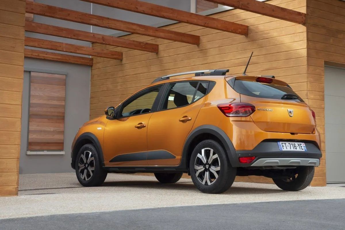 Dacia Çılgına Çevirecek Fiyat Listesini Açıkladı! Otomobil Almak İsteyenler Mutlaka Göz Atmalı 2