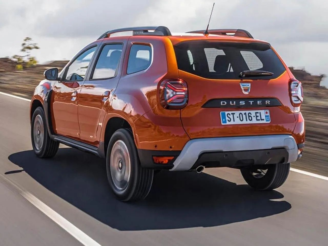 Dacia Çılgına Çevirecek Fiyat Listesini Açıkladı! Otomobil Almak İsteyenler Mutlaka Göz Atmalı 4