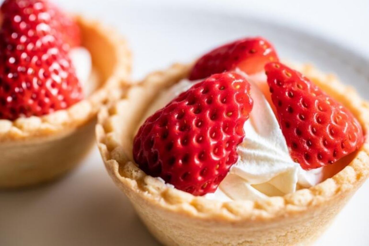 MasterChef çilekli tartolet tarifi! Evde kolay çilekli tartolet nasıl yapılır? 3