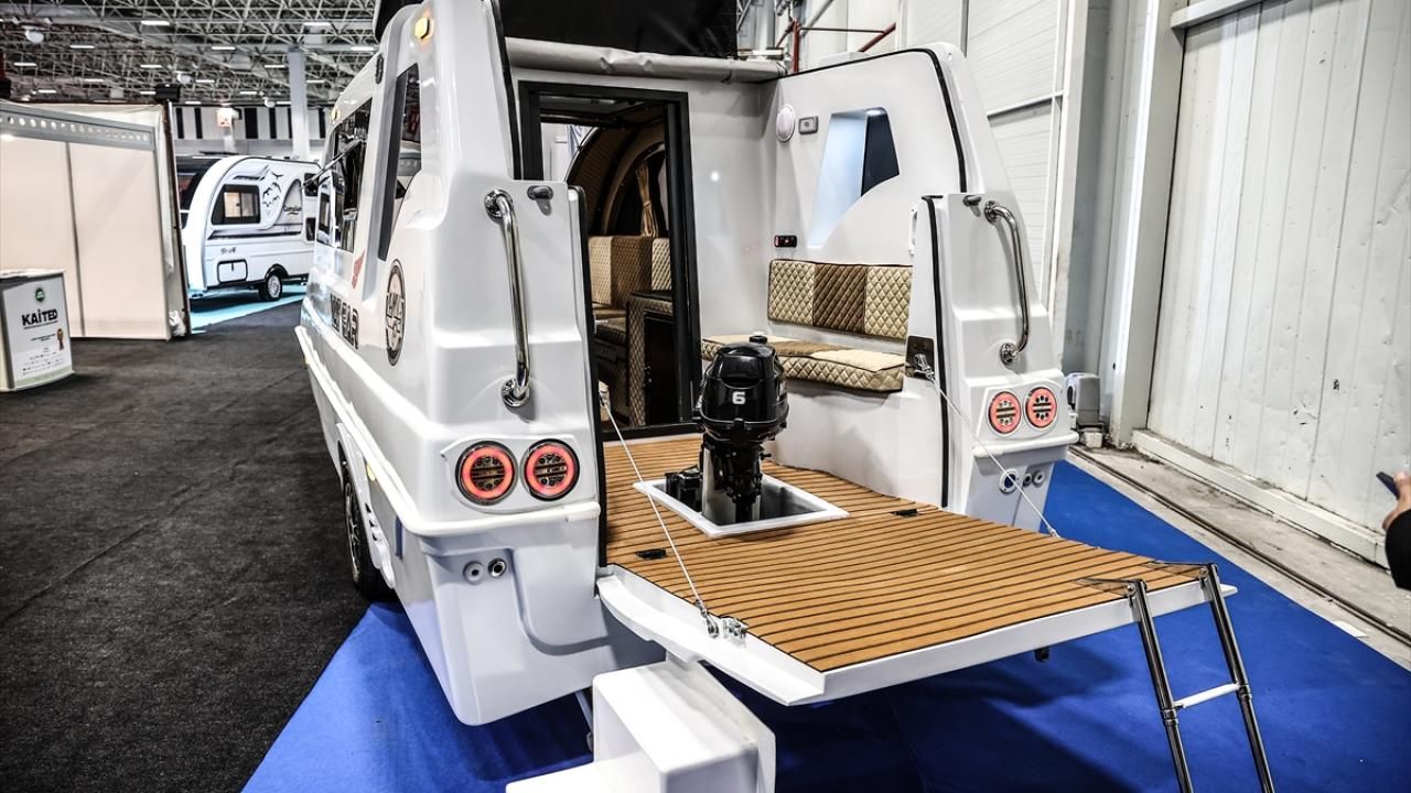 Yeni karavanlar ve tekerlekli mobil evler İstanbul Fuar Merkezi’nde görücüye çıktı 13