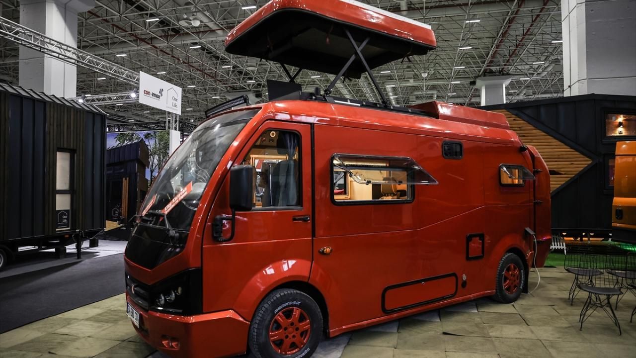 Yeni karavanlar ve tekerlekli mobil evler İstanbul Fuar Merkezi’nde görücüye çıktı 4