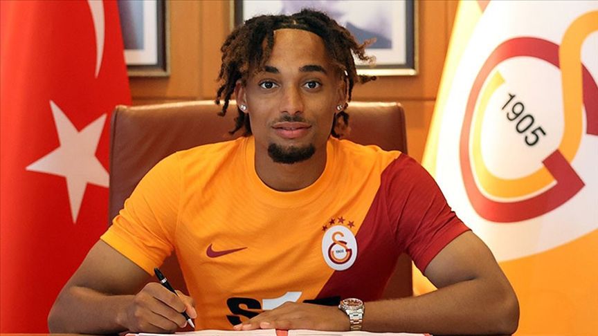 Galatasaray'da şok ayrılık sesleri 1