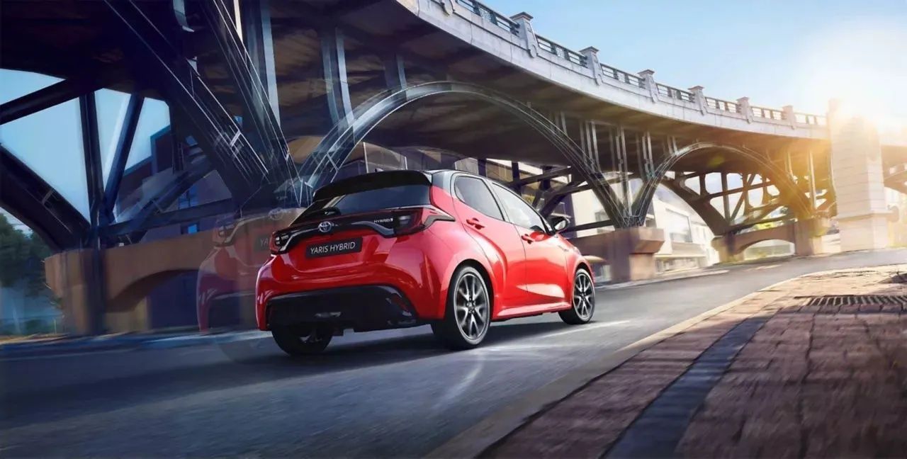 Toyota Yaris Fiyat Listesiyle Her Şeyi Unutun! Bu Liste Fırsat Dolu 8