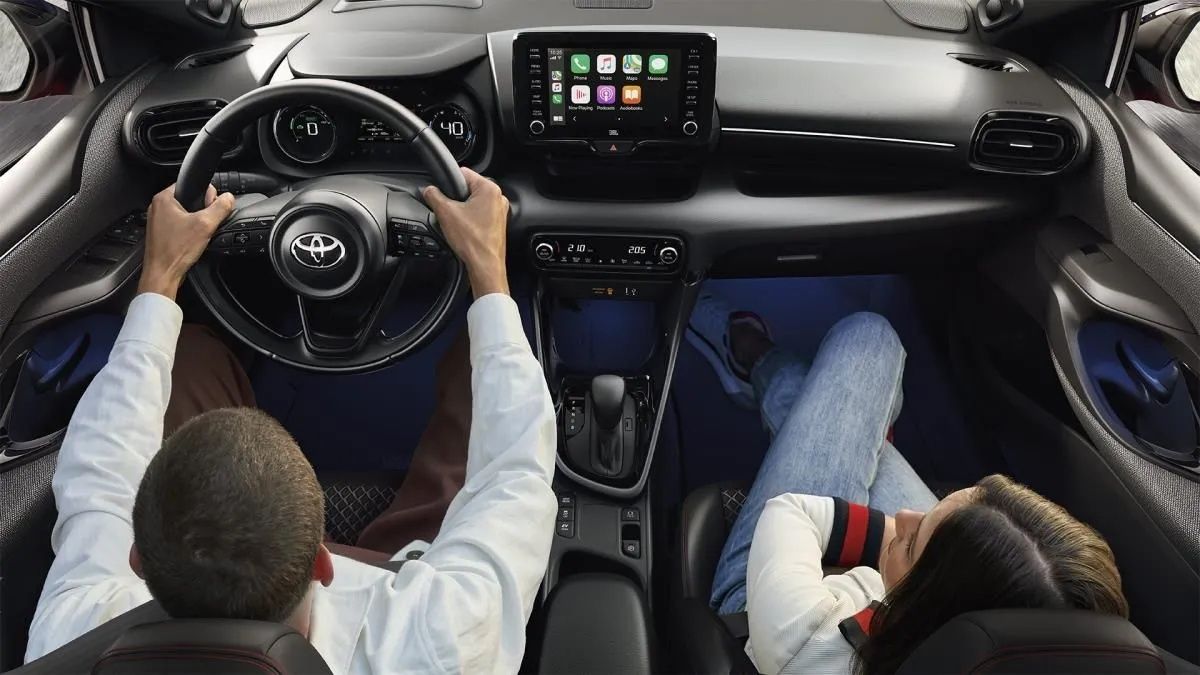 Toyota Yaris Fiyat Listesiyle Her Şeyi Unutun! Bu Liste Fırsat Dolu 15