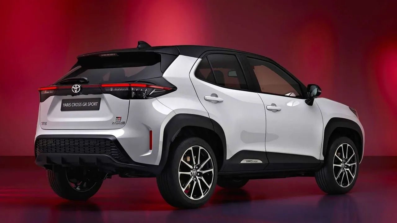 Toyota Yaris Fiyat Listesiyle Her Şeyi Unutun! Bu Liste Fırsat Dolu 16