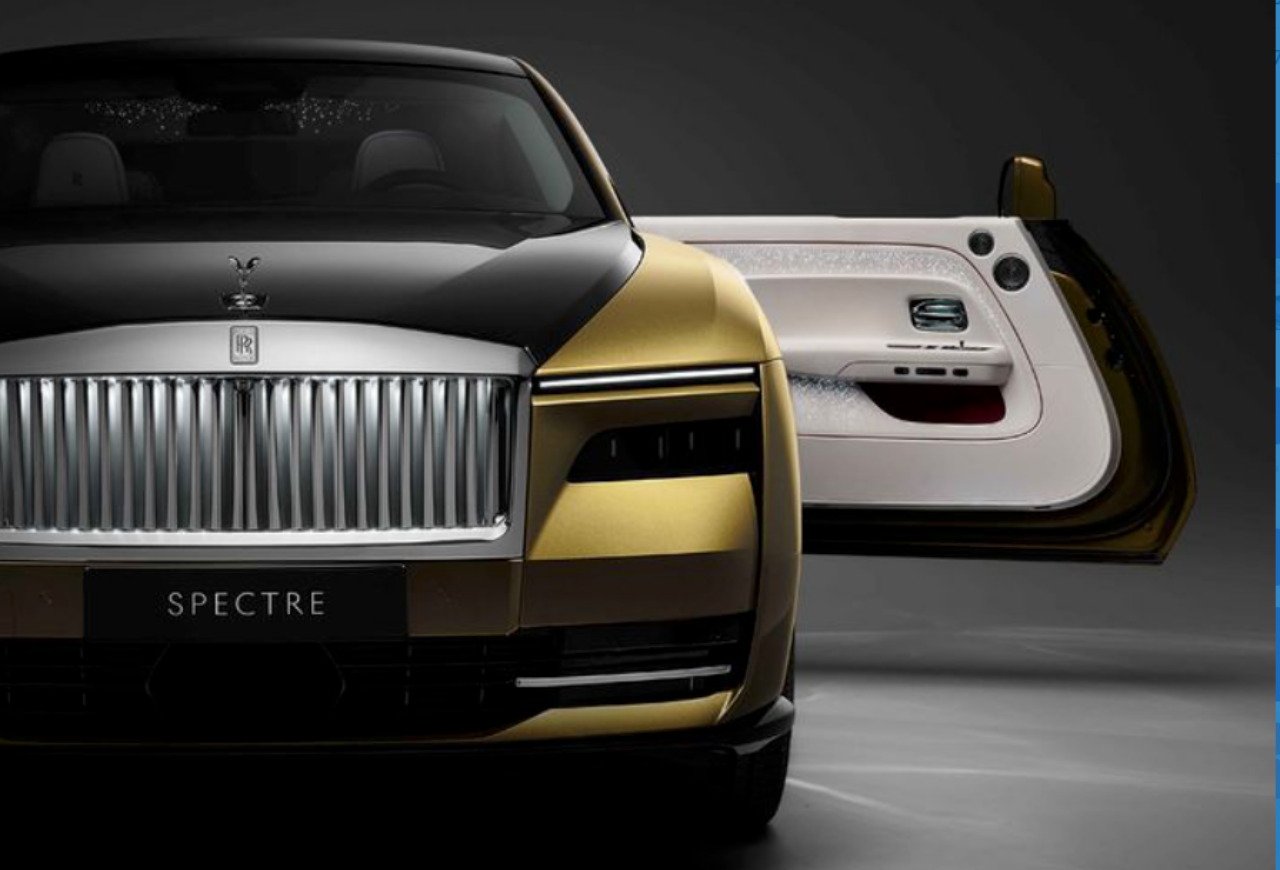 Rolls-Royce ilk elektrikli otomobili Spectre’yi tanıttı 2