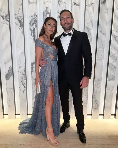 Dekolteli pantolon modasına uyan Merve Oflaz'ın cesur tarzı Instagram'ı yıktı 7