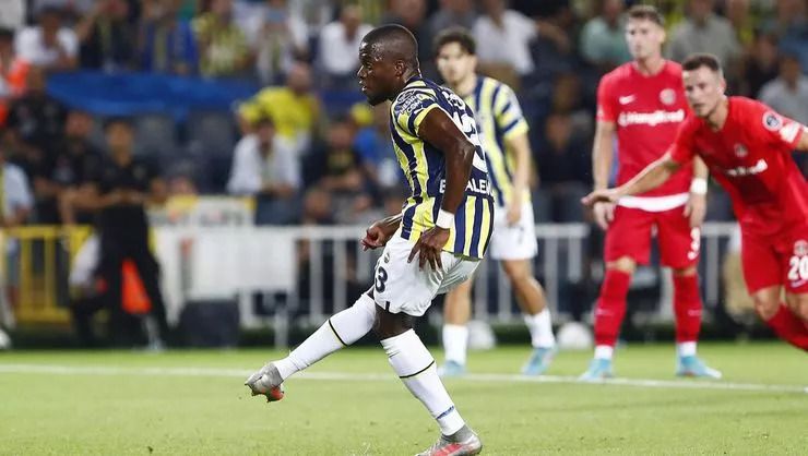 Fenerbahçe'de Enner Valencia şampiyonluğu konuşuyor: Biz takım olarak savaşmaya hazırız... 6