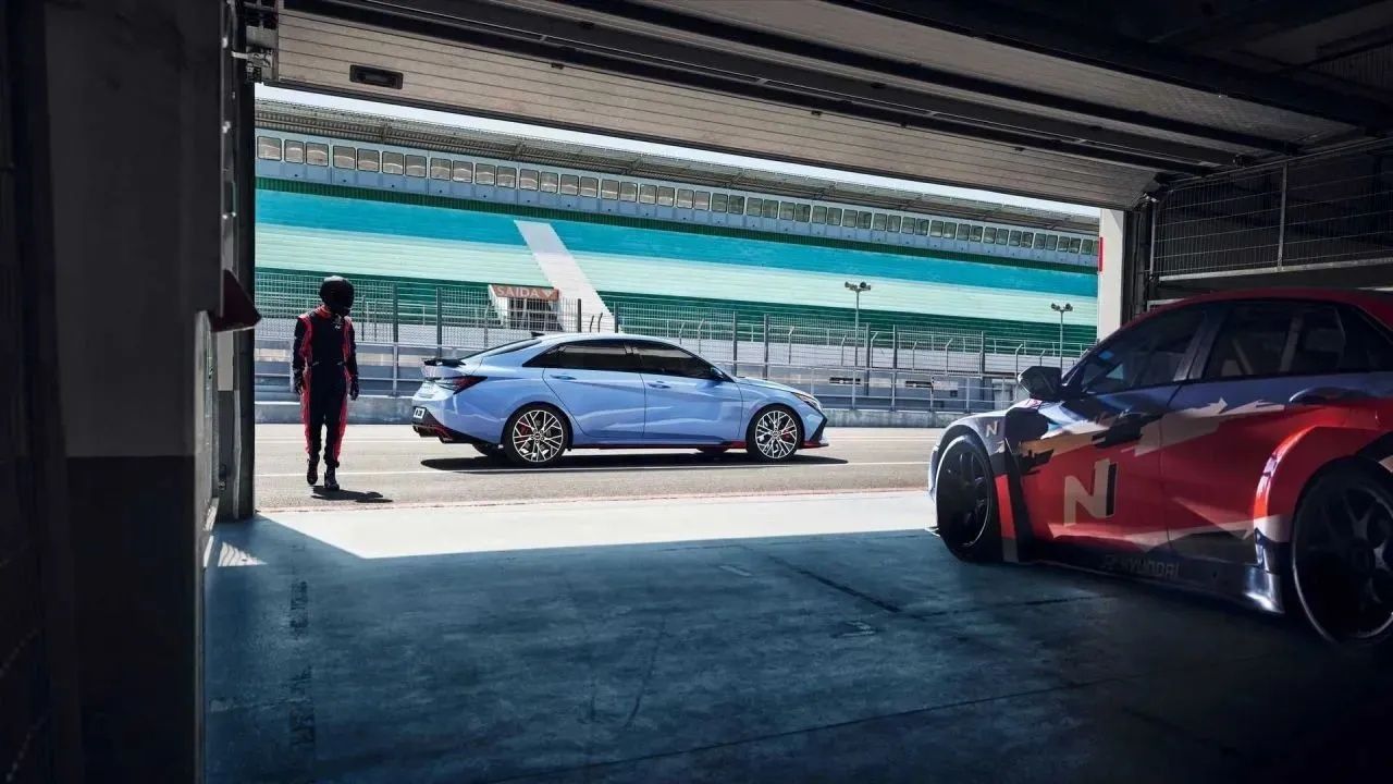 Hyundai Kasım Ayını Beklemeden İndirime Gitti! Bu Fiyat Listesi Araba Sahibi Yapar 4