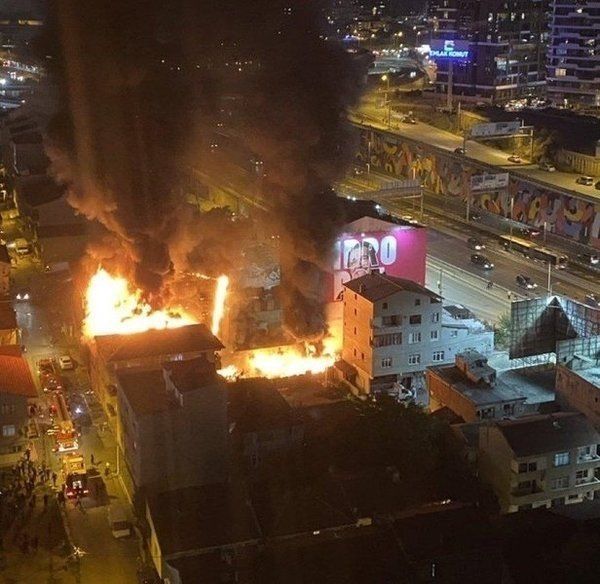 3 kişinin öldüğü Kadıköy patlamasında dehşet veren plan ortaya çıktı: Kardeşe kargo ile bomba! 2