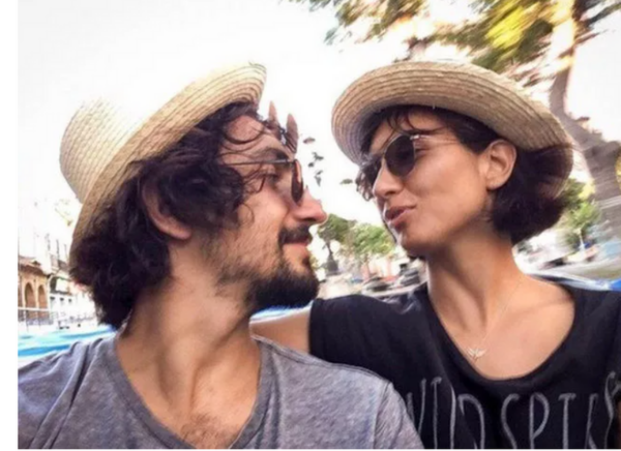 Yakışıklı çapkın yeni aşkı yine ünlü bir oyuncuda buldu! Farah Zeynep’in paylaşımı bu aşkı ele verdi 2