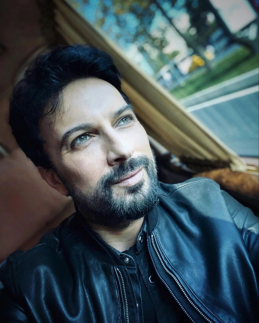 Tarkan'ın Son Halini Kobra Murat'a Benzettiler! Megastar Hiç Böyle Görülmedi 14