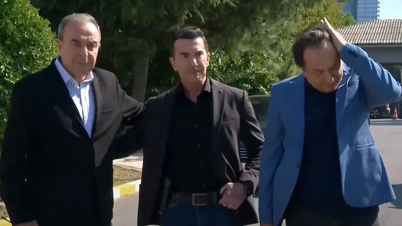 Arka Sokaklar Dizisinde Başrol Tükendi! Yeni Sezonun İlk Ayrılığı Geldi 10