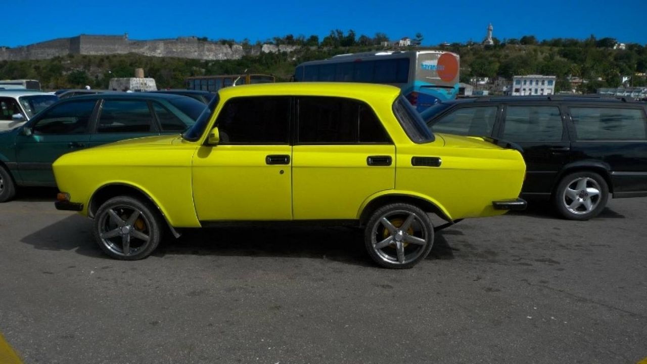 Rusya'nın efsane otomobil Moskviç aralık ayında tekrardan üretilecek 4