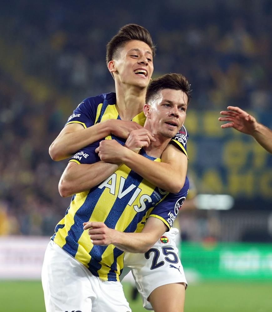 Galatasaray paylaşımına beğenisi olay oldu 7