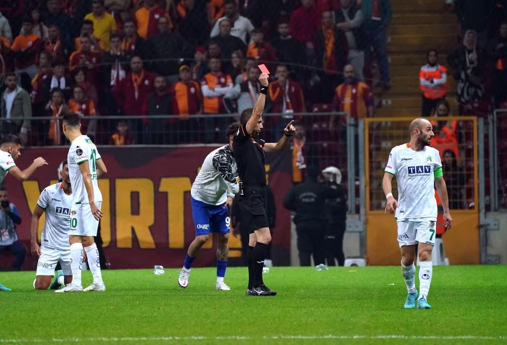 Galatasaray - Alanyaspor maçındaki VAR konuşması ortaya çıktı 16