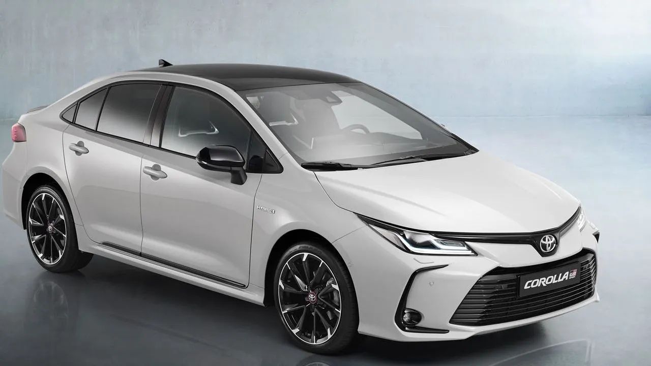 Toyota Corolla Fiyatlarında İndirimler Çılgın Atıyor! Fiyat Listesini Görenler İnanamadı 12