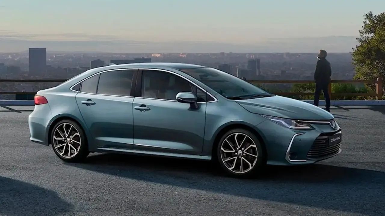 Toyota Corolla Fiyatlarında İndirimler Çılgın Atıyor! Fiyat Listesini Görenler İnanamadı 14