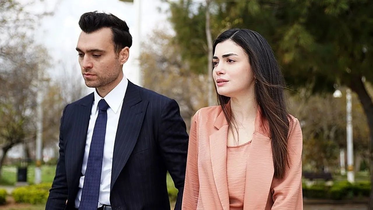Baba Dizisinde Ayrılık Haberi Var! Reytinglerde İlk Üçe Giremedi, Ünlü Oyuncu Veda Ediyor 10