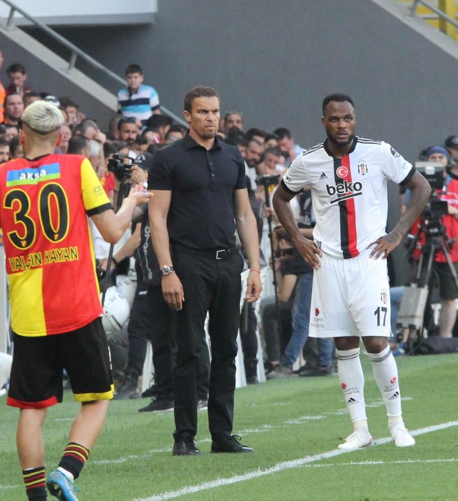İşte Valerien Ismael'in gitmesini isteyen futbolcular 10