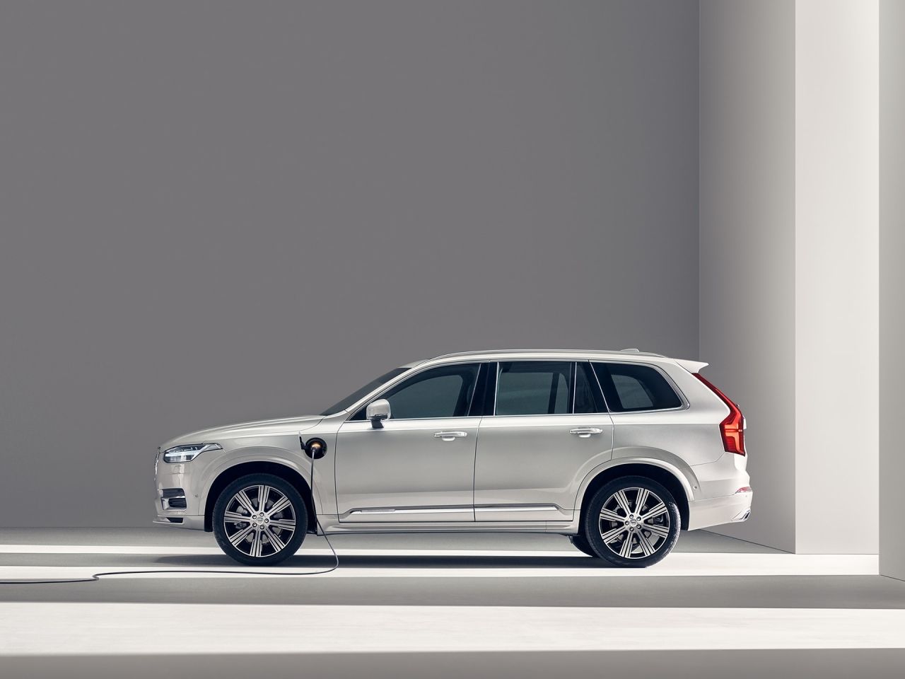 Volvo, çip krizi nedeniyle fabrikasını kapatıyor 1