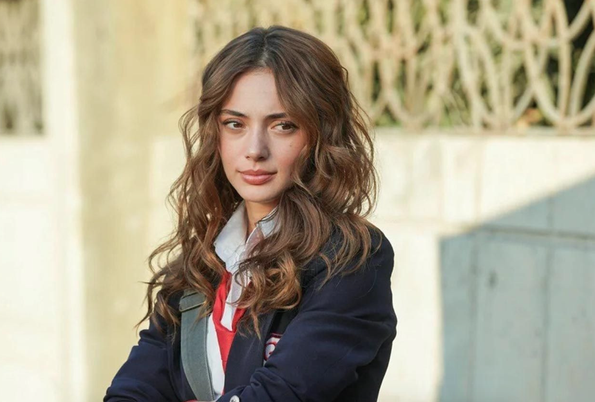 Ezgi Mola bu yıl da listede! Pantene Altın Kelebek Ödülleri'nde "En İyi Kadın Oyuncu" adayları belli oldu 10