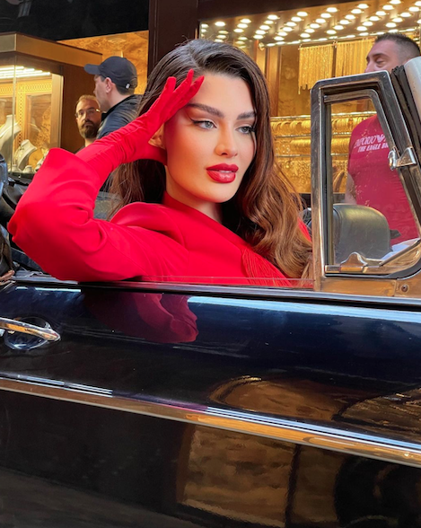 Hadise'den boşanan Mehmet Dinçerler, Kuveytli güzelle yakalandı 10