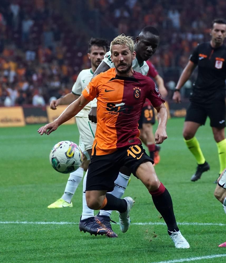 Galatasaray'da şok ayrılık! Yeni transfer... 5