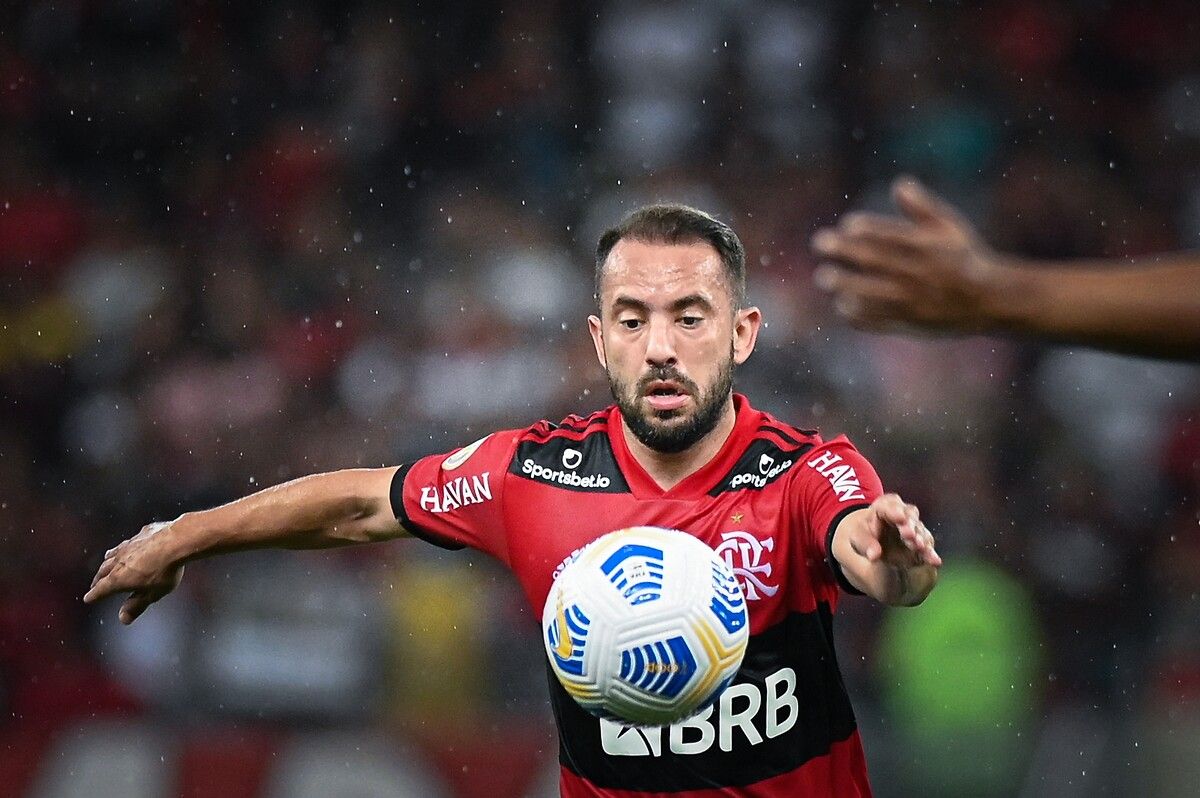 Fenerbahçe transferde bombayı patlattı 4