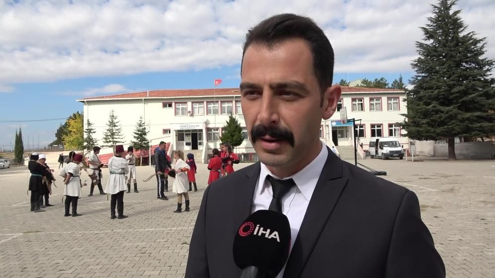 Amasya'da kısıtlı imkanlarla okçuluk şampiyonluğu alan minikler 2