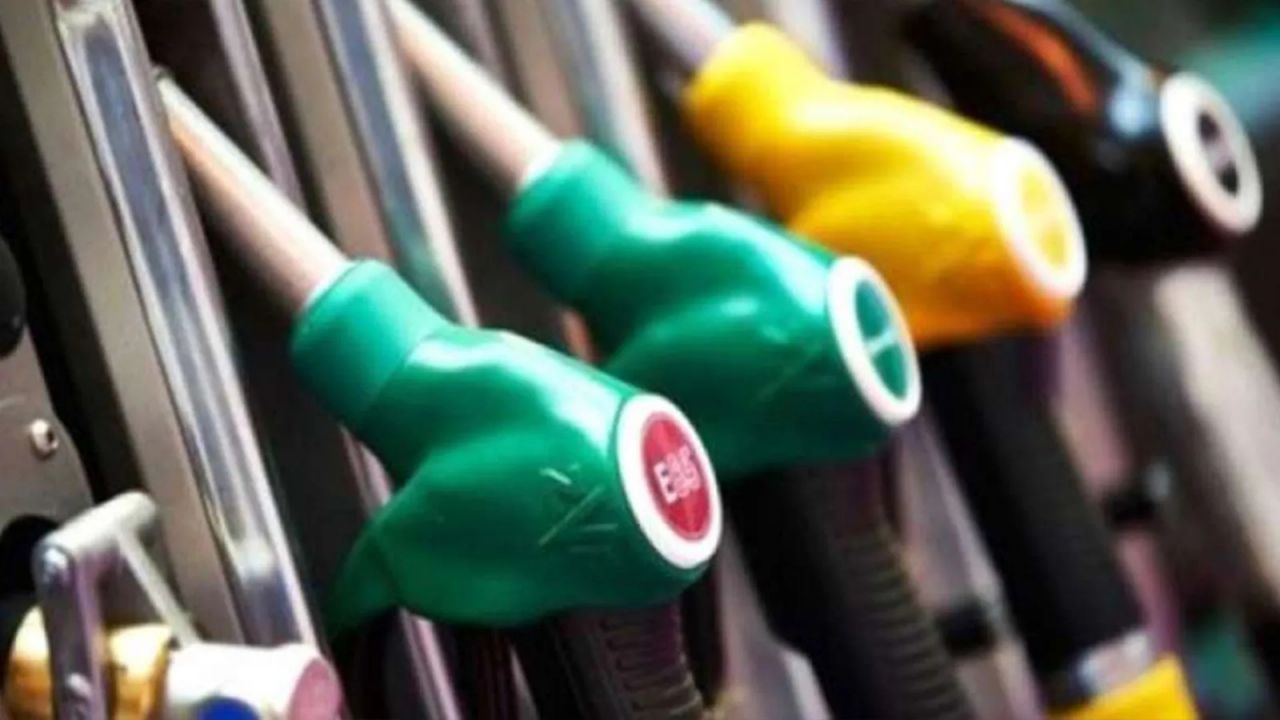Araç sahiplerine kötü haber: Benzine zam geldi! 2