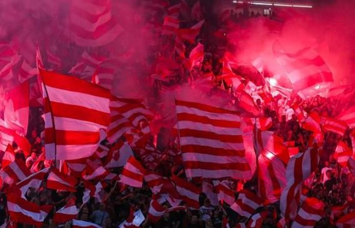 Dünyanın en iyi atmosfere sahip stadyumları belli oldu! Süper Lig’den 3 takım listede yer aldı 12