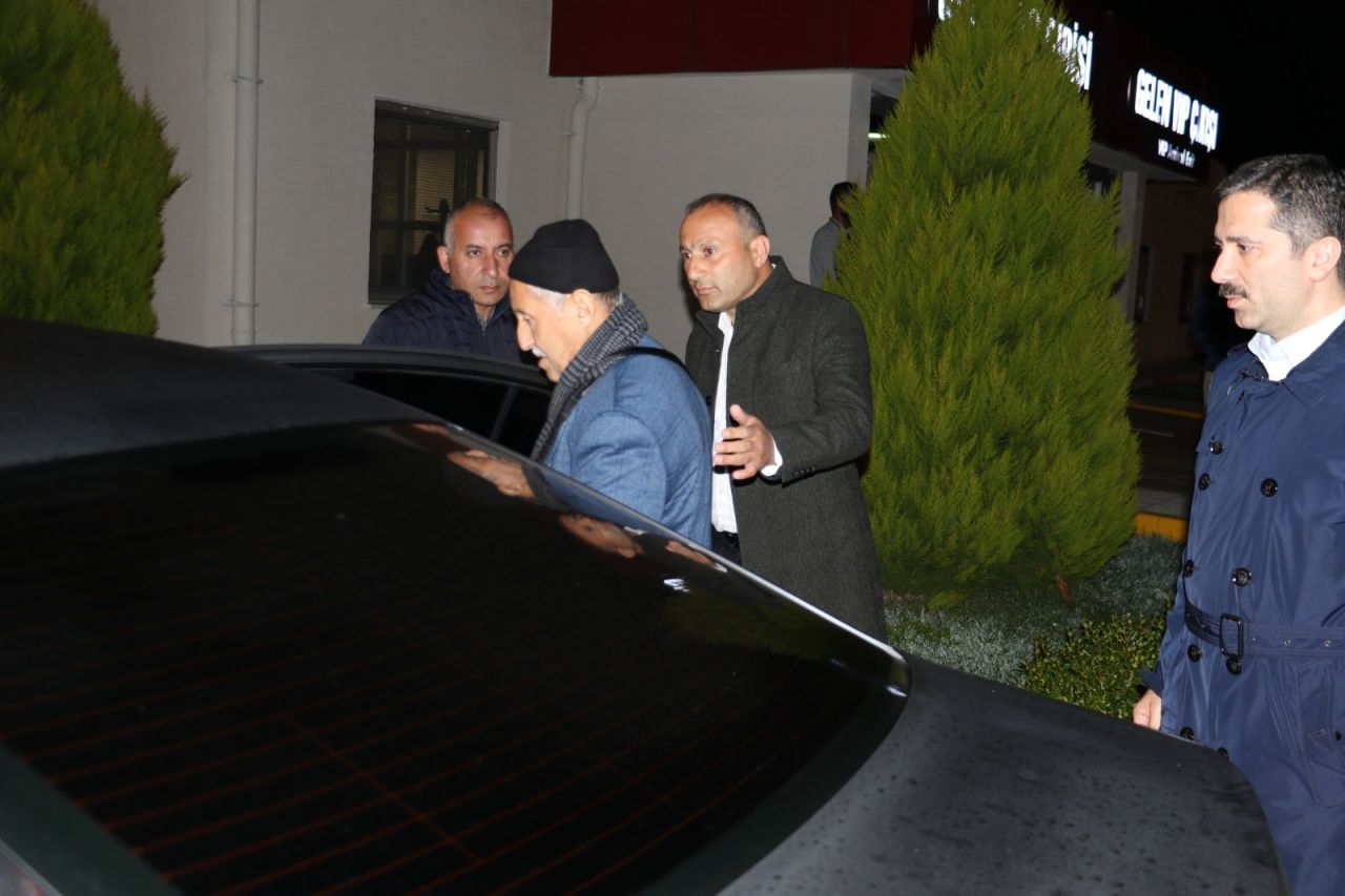 Solingen faciasında 5 evladını kaybetmişti... Barışın simgesi Mevlüde Ana'ya 29 yıl sonra o sokakta veda... 10