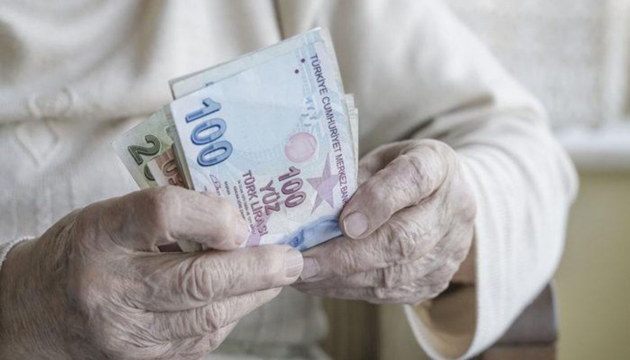Emeklilerin merakla beklediği gün geldi! Bankalar emekli promosyonlarına zam yaptı 4