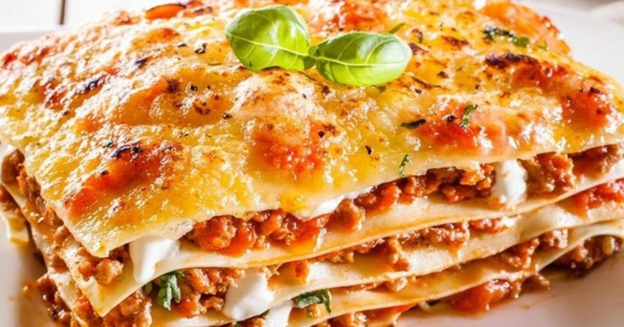 Lazanyayı birde böyle deneyin! Evde kolay lazanya tarifi: Lazanya nasıl yapılır? 2