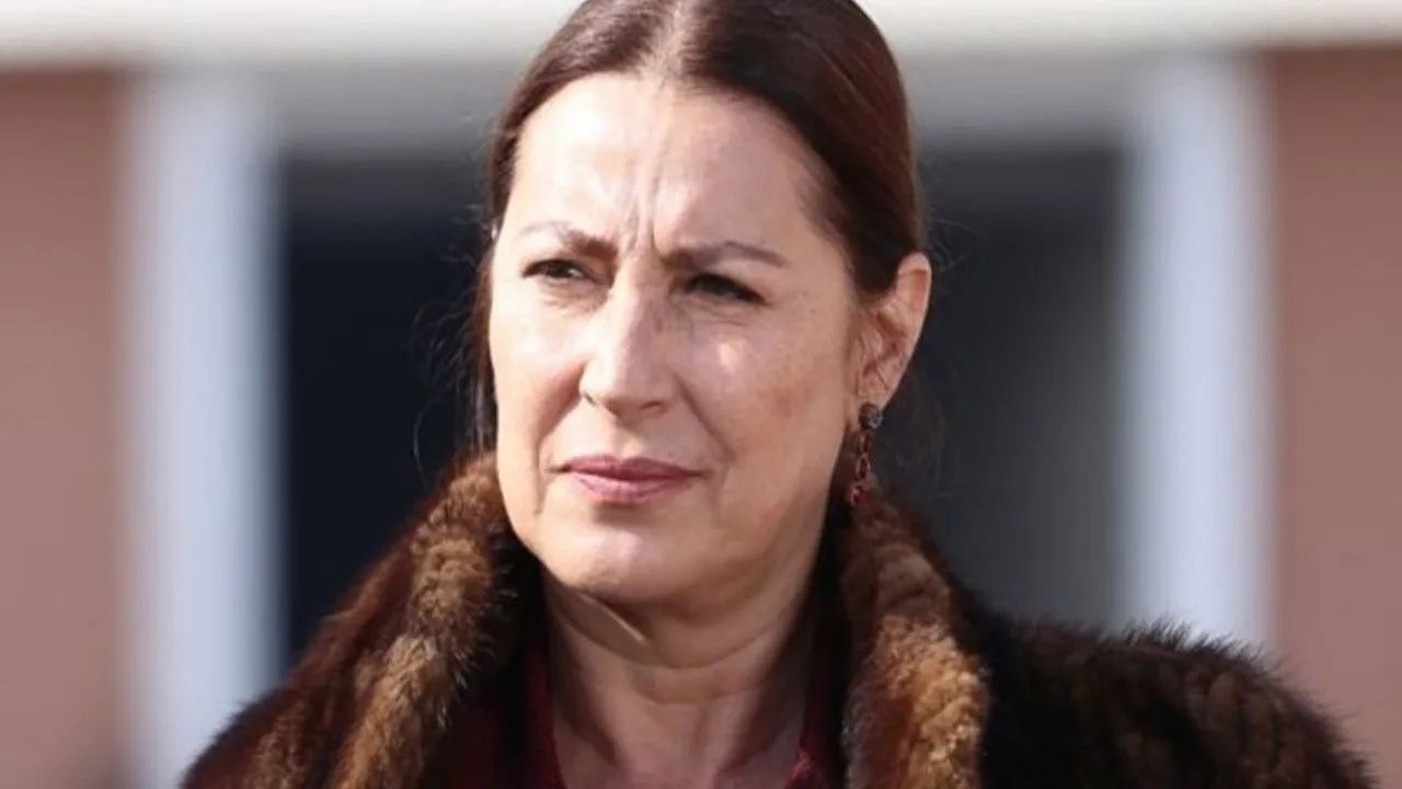 Aldatmak Dizisi İçin Yolun Sonu Geldi! Seyirci Karar Sonrası Şaşkına Döndü 14
