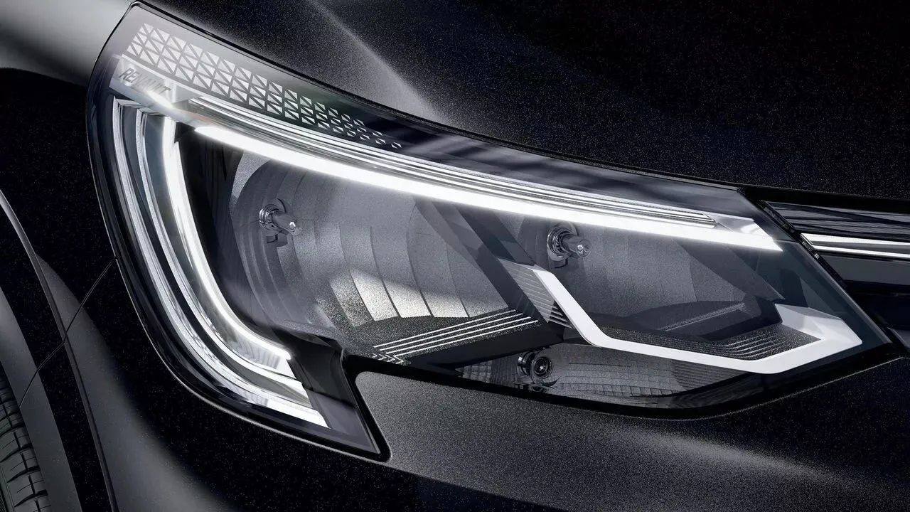 Renault Kasım Fiyat Listesi Tam İstediğiniz Gibi! Otomotik Olanları Daha da Ucuz 5