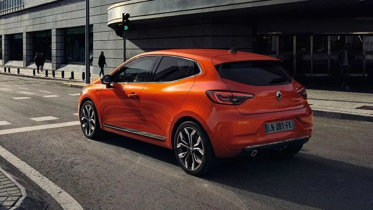 Renault Kasım Fiyat Listesi Tam İstediğiniz Gibi! Otomotik Olanları Daha da Ucuz 10