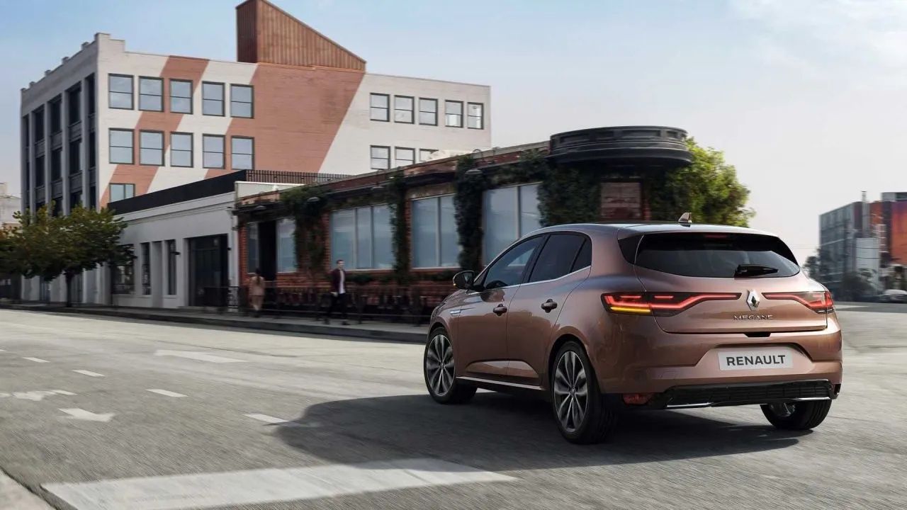 Renault Kasım Fiyat Listesi Tam İstediğiniz Gibi! Otomotik Olanları Daha da Ucuz 22