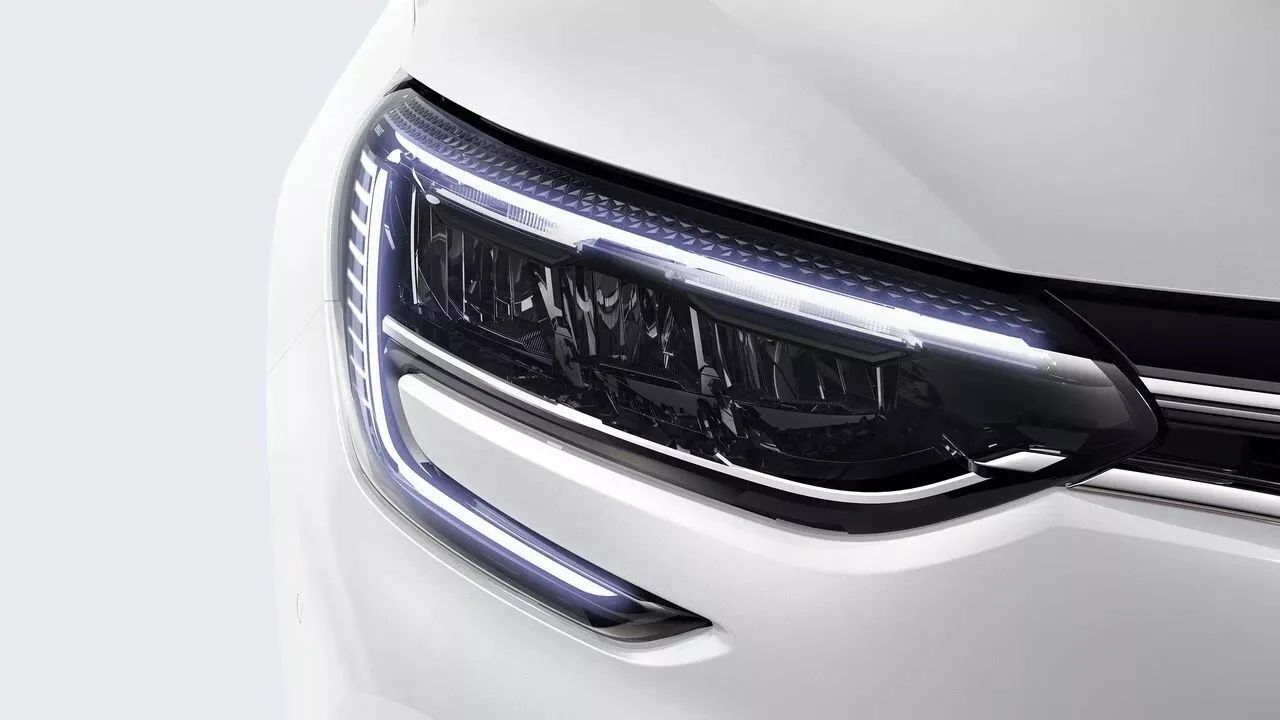 Renault Kasım Fiyat Listesi Tam İstediğiniz Gibi! Otomotik Olanları Daha da Ucuz 35