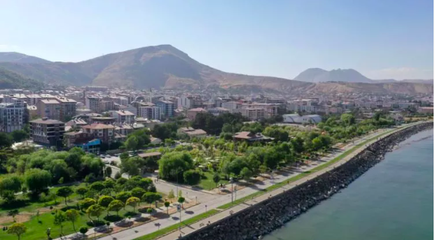 Sosyal konutta kura heyecanı: 12 ilin kura tarihleri belli oldu 9