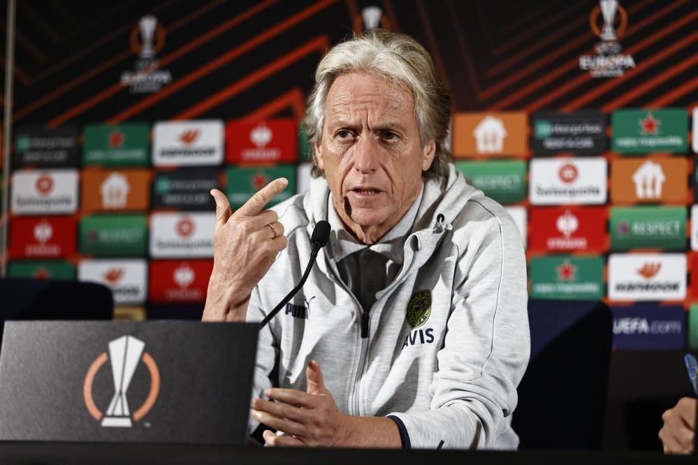 Jorge Jesus'tan Beşiktaş ve Galatasaray'a ders 9
