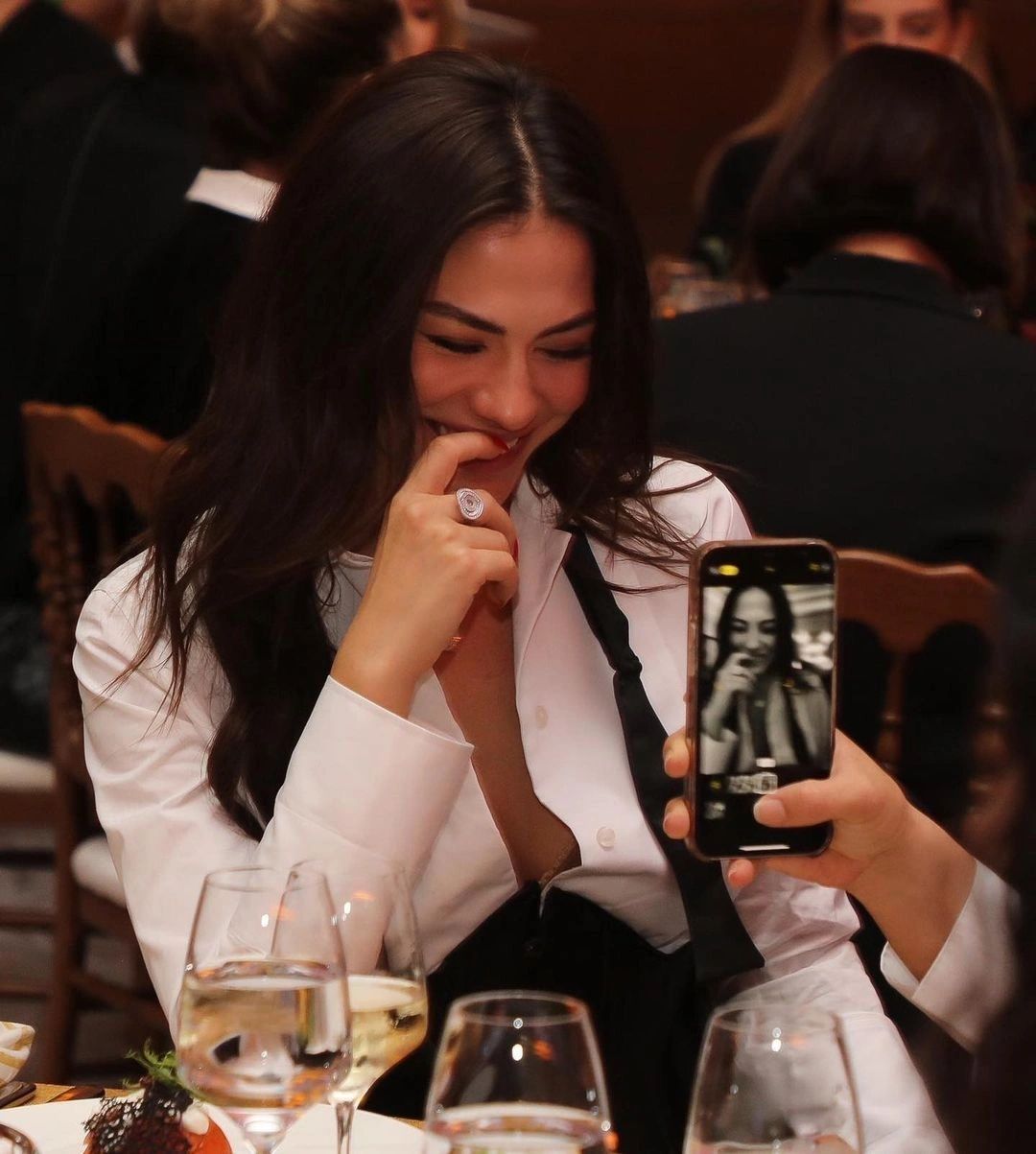 En Popüler 50 Oyuncu Listesinde Zirveye Yerleşti! Ne Demet Özdemir, Ne Hande Erçe! 39
