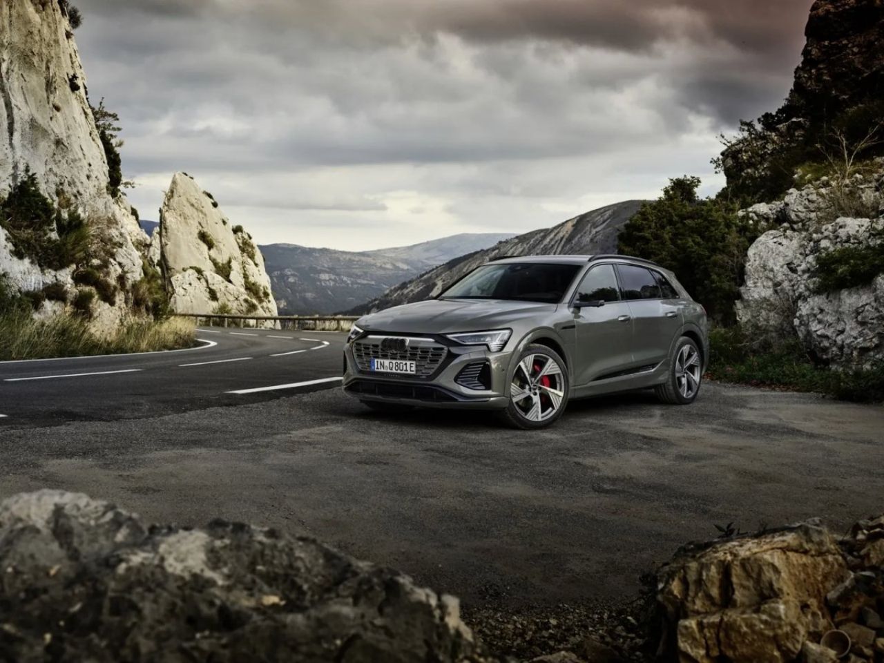 Elektrikli Audi e-tron Türkiye’ye geliyor! Audi e-tron, satış fiyatı ve teknik özellikleri 1