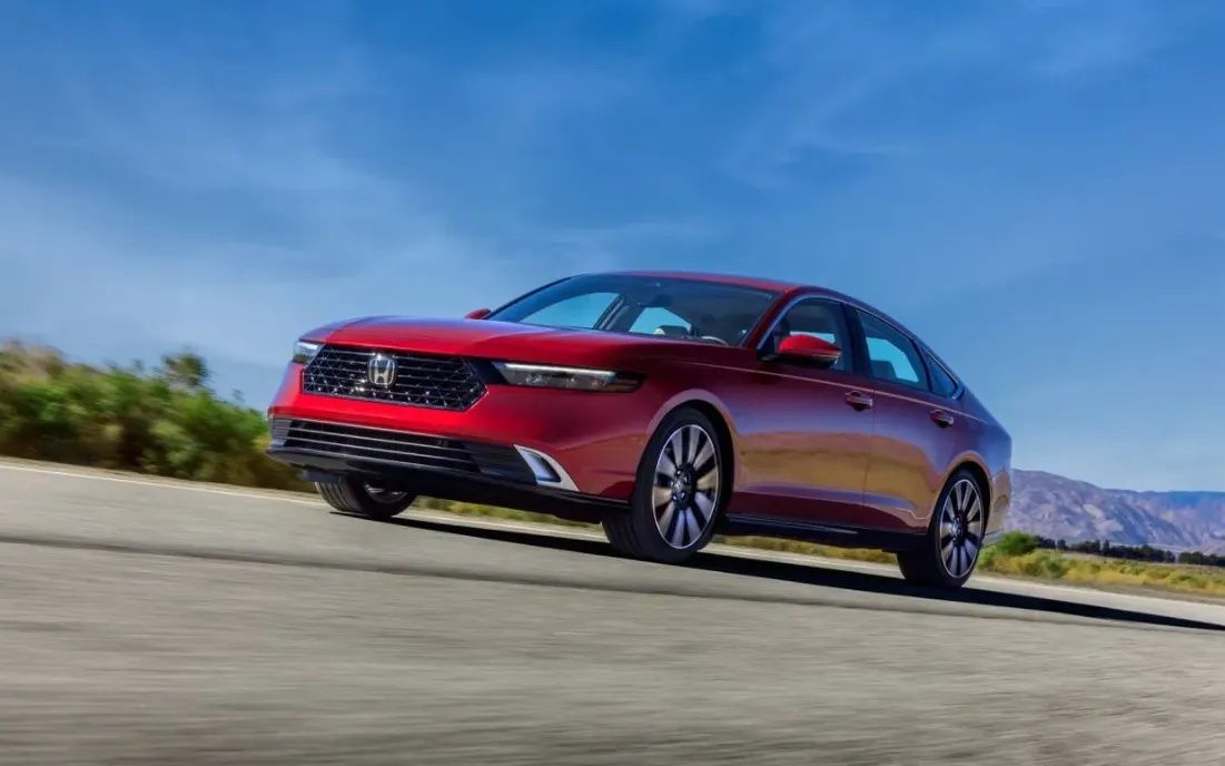 Honda Accord 2023 Özellikleri Göz Dolduruyor! Honda Accord Fiyatı ve Yeni Tarzıyla Beğenildi 4