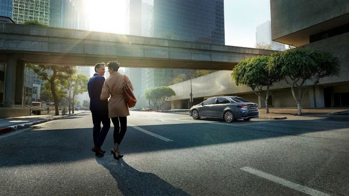 Toyota Corolla Cazip Fiyat Listesiyle Piyasayı Salladı! Corolla Cross İndirimle Geldi 13