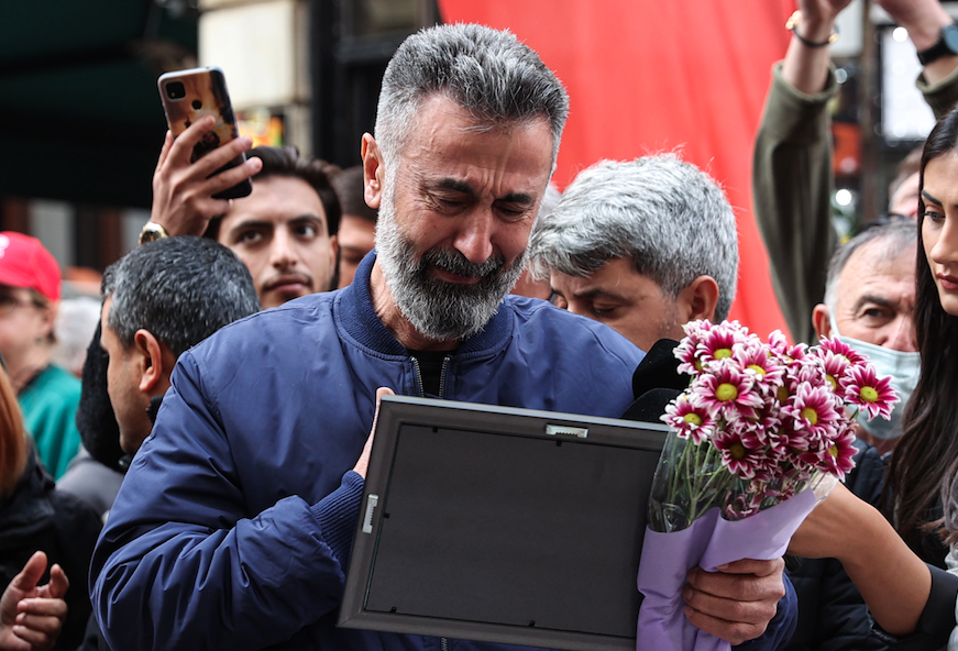 Taksim'deki saldırıda kızını ve eski eşini kaybetmişti... Acılı oyuncu Nurettin Uçar'dan yürek yakan sözler 6