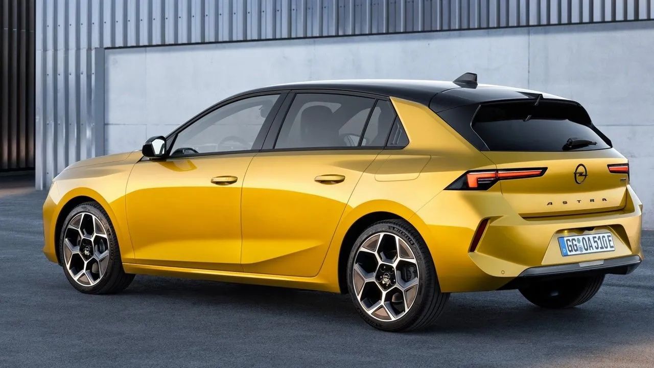Opel Astra Kasım Fiyat Listesiyle Yeni Yılda Araba Sahibi Yapıyor 9