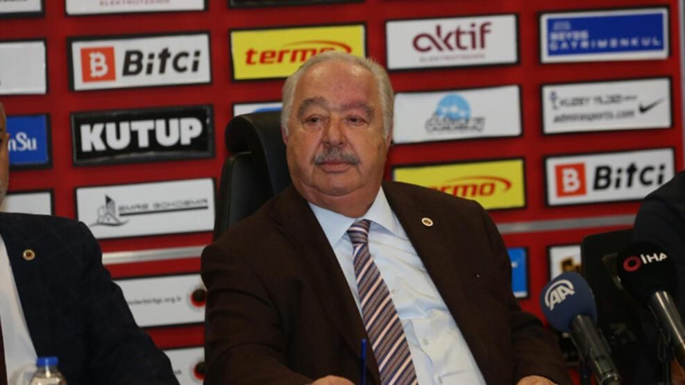 F.Bahçe'den G.Saray'a 3 transfer çalımı birden! Beşiktaş da peşlerindeydi... 3
